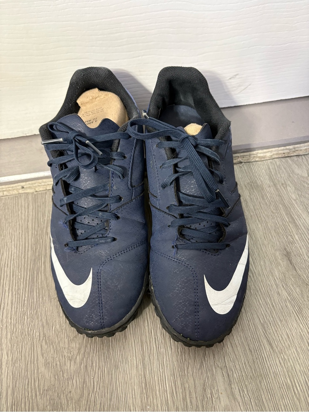 Nike Men’s Navy Athletic Shoes with White Swoosh